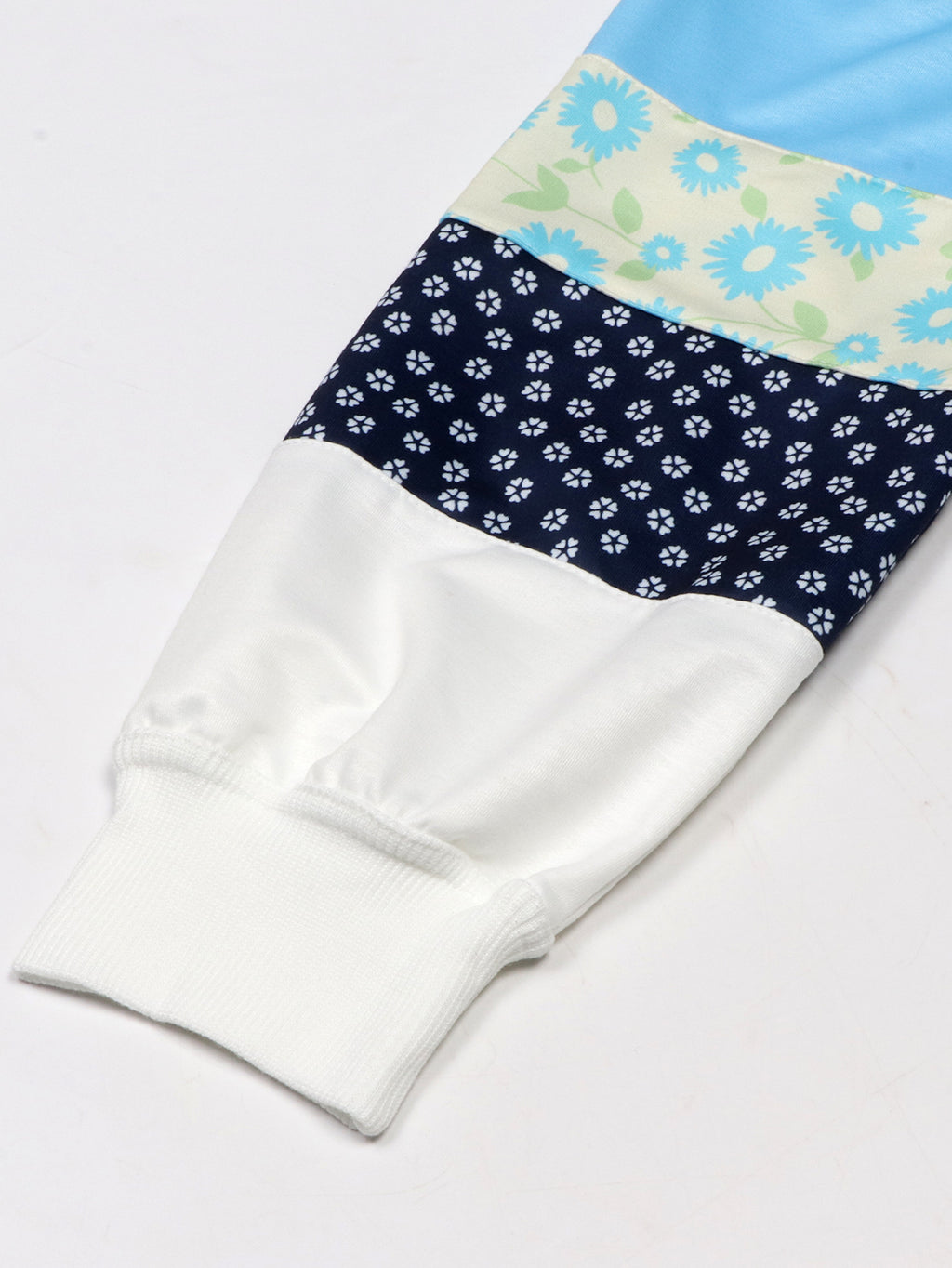 Daisy Floral Patchwork Oversized Pullover Top - Blue - 9