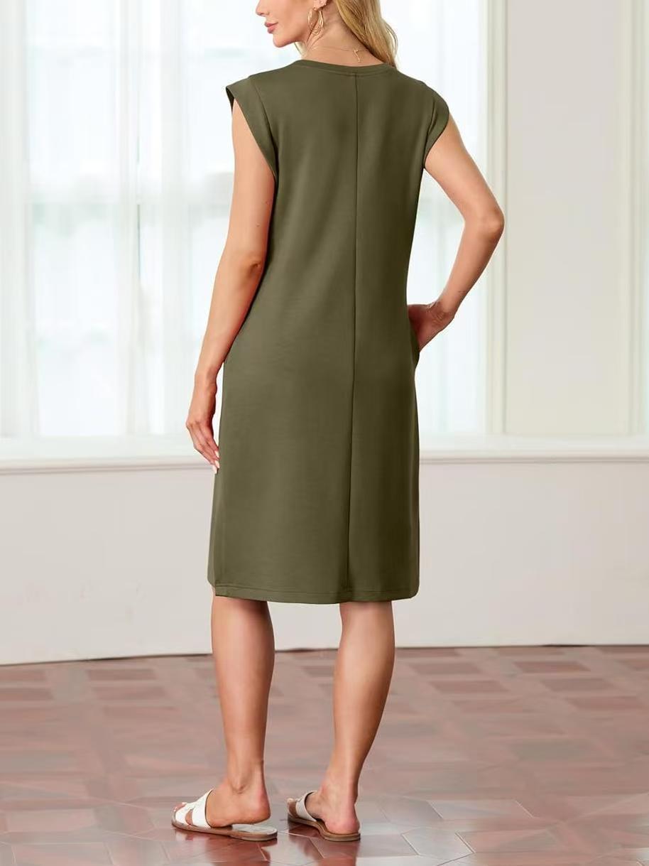Sleeveless Shift Dress With Side Pockets - view 1