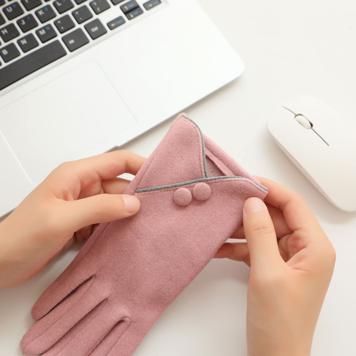 Asymmetric Cuff Fleece Lined Winter Gloves - Pink - 4