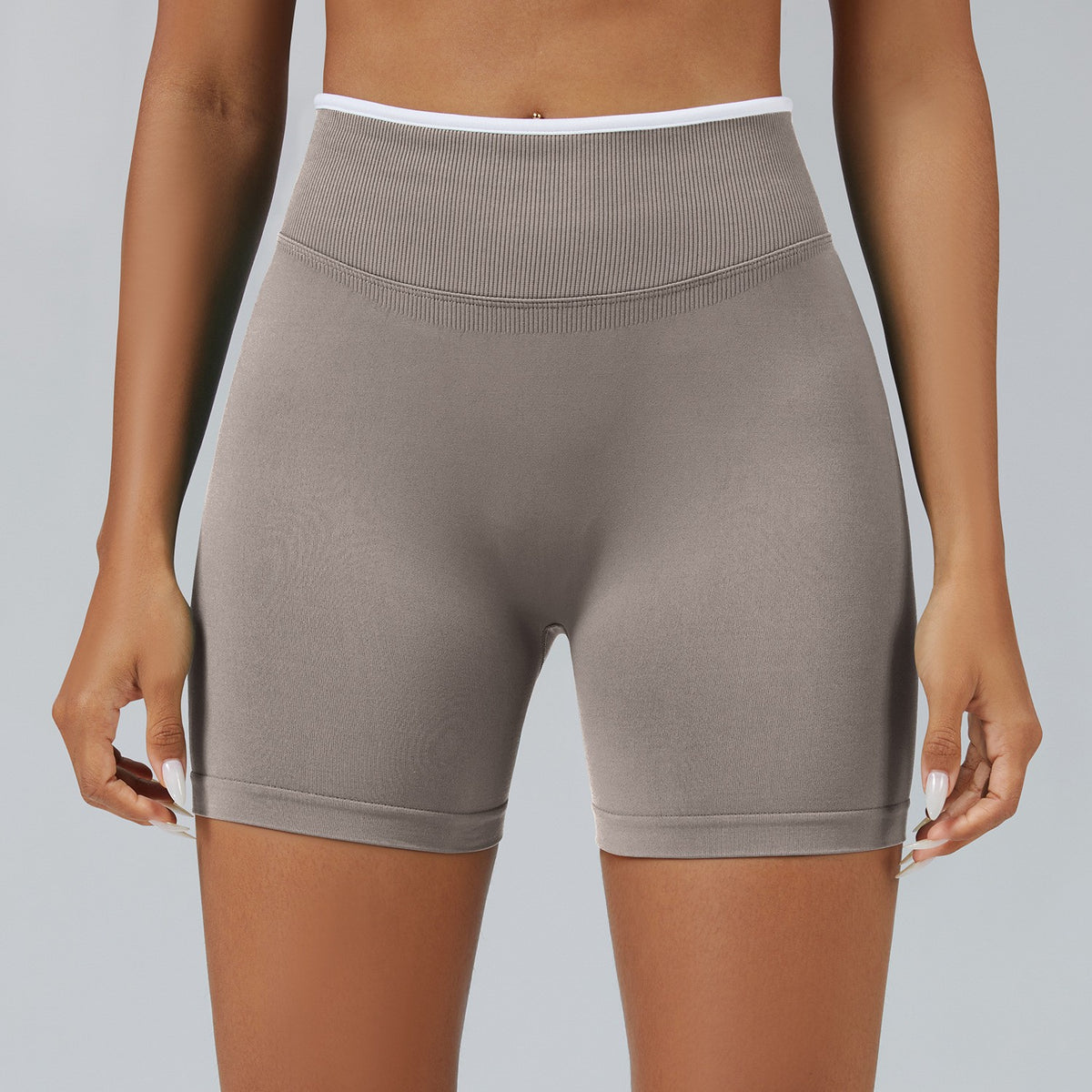 Seamless Contrast Trim Scrunch Workout Bike Shorts - Stone