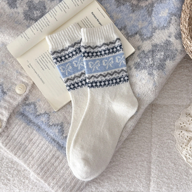 Nordic Bow Jacquard Ribbed Crew Socks - White