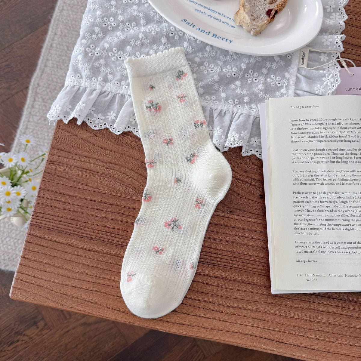 Sheer Knit Crew Socks With Woven Flowers - Beige