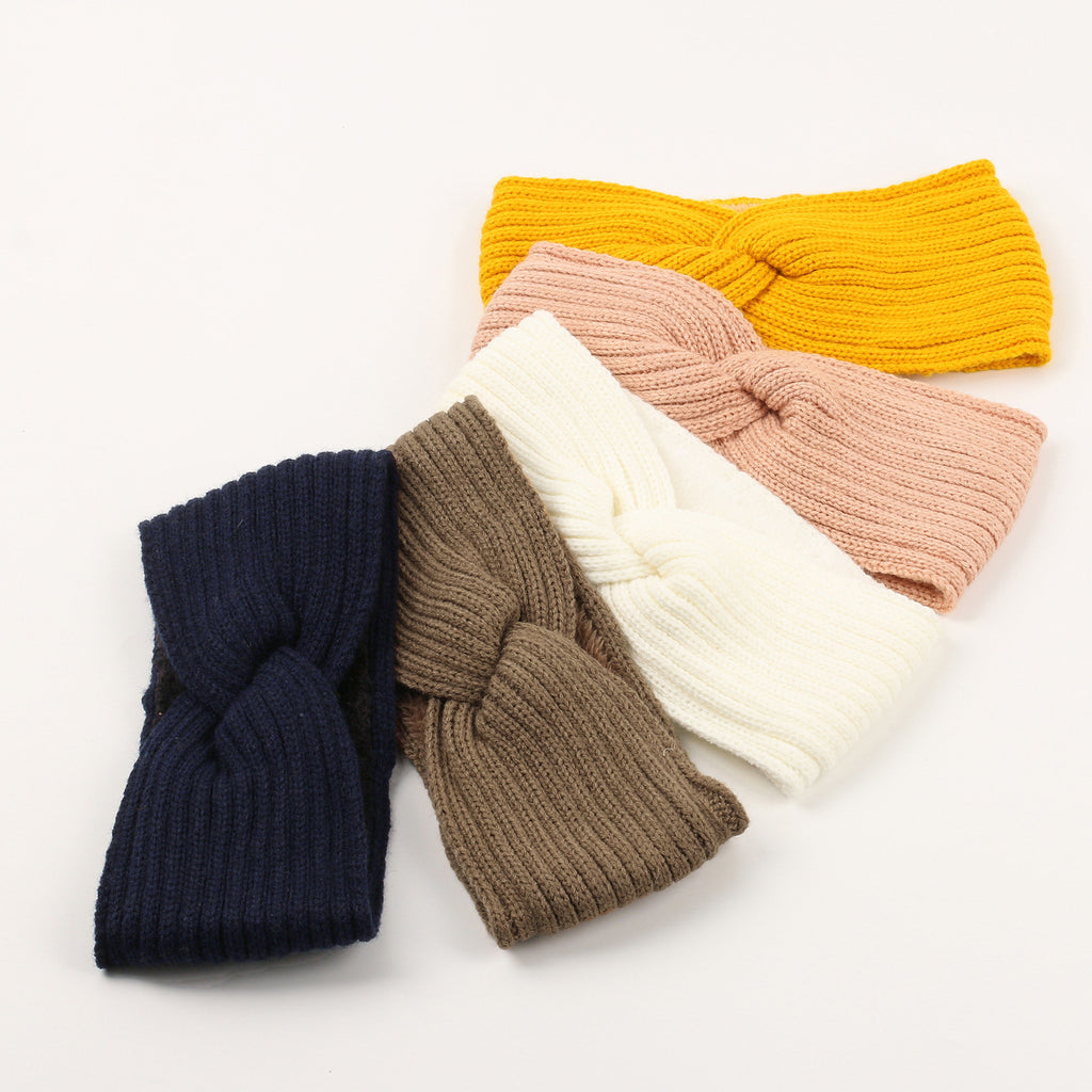 Ribbed Knit Twist Front Ear Warmer