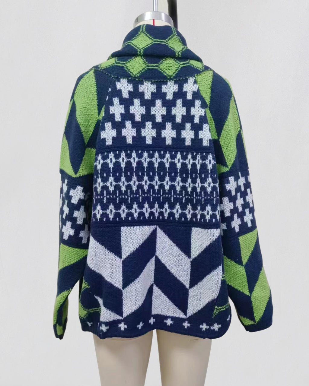 Geometric Jacquard Oversized Knit Cardigan - Green - 2