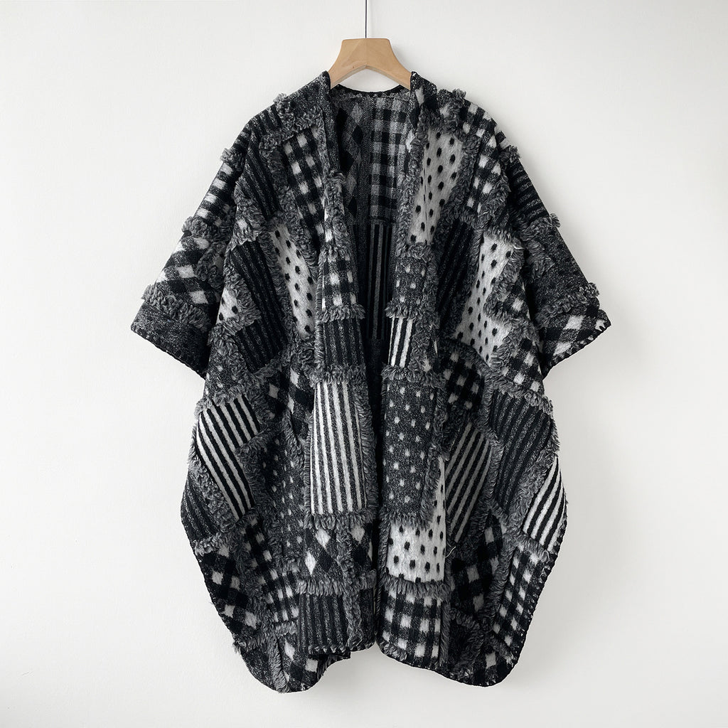Patchwork Jacquard Cape with Textured Diamond Motifs - Black