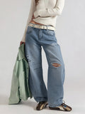 Ripped Knee Barrel Leg Baggy Jeans - Light