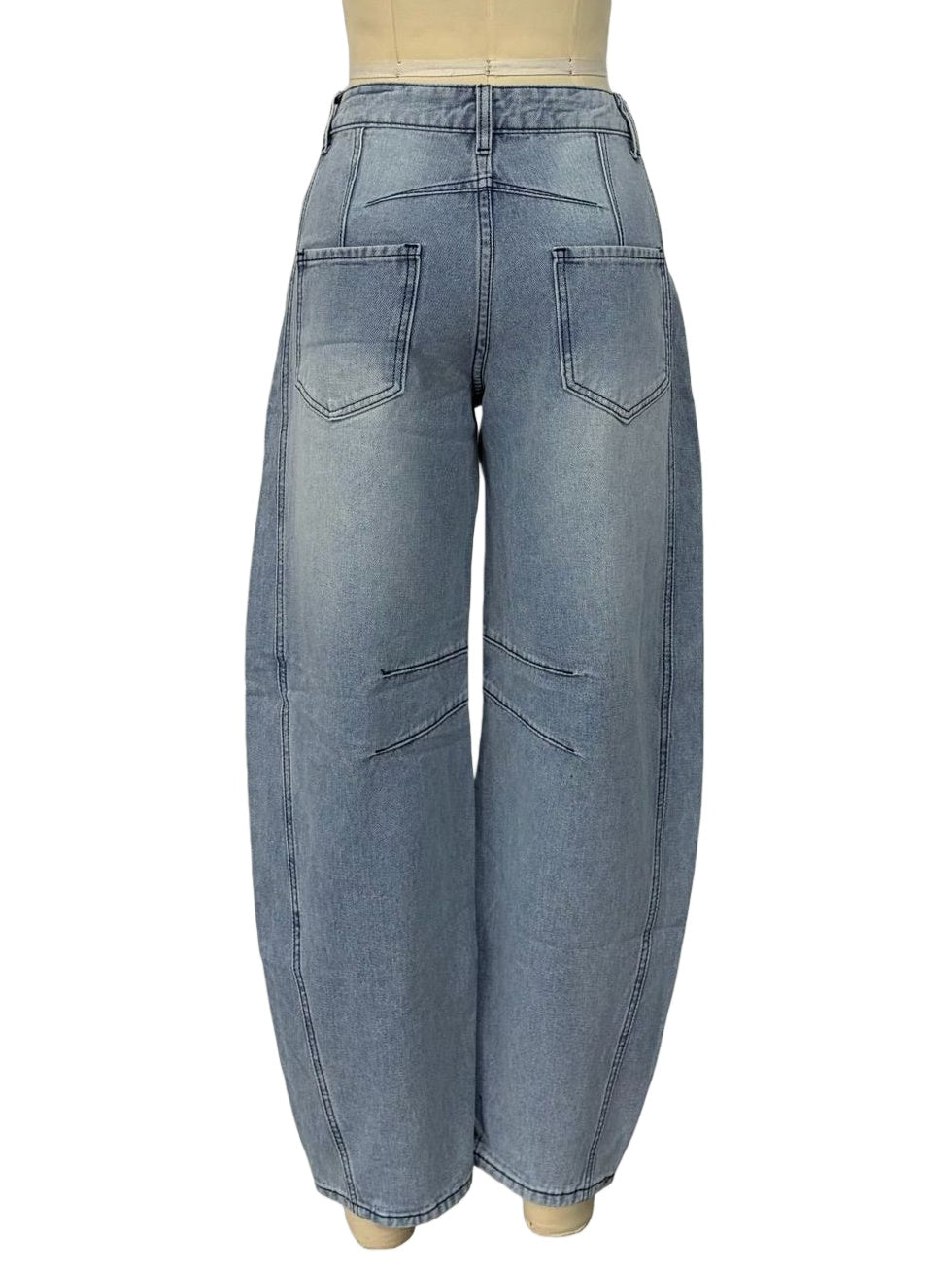 Ripped Knee Barrel Leg Baggy Jeans - Light - 3
