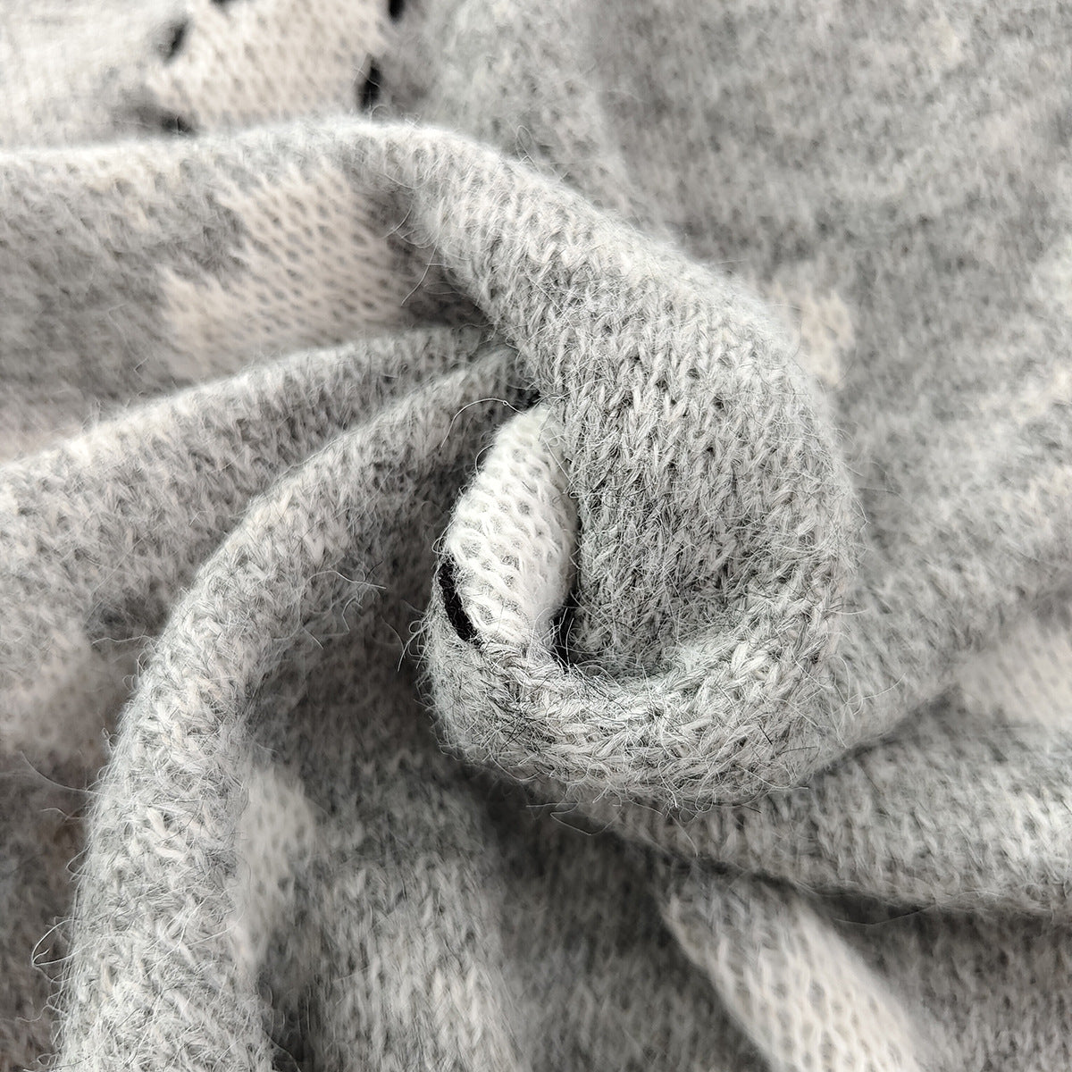 Fluffy Heart Motif Drop Shoulder Jumper - Grey - 1