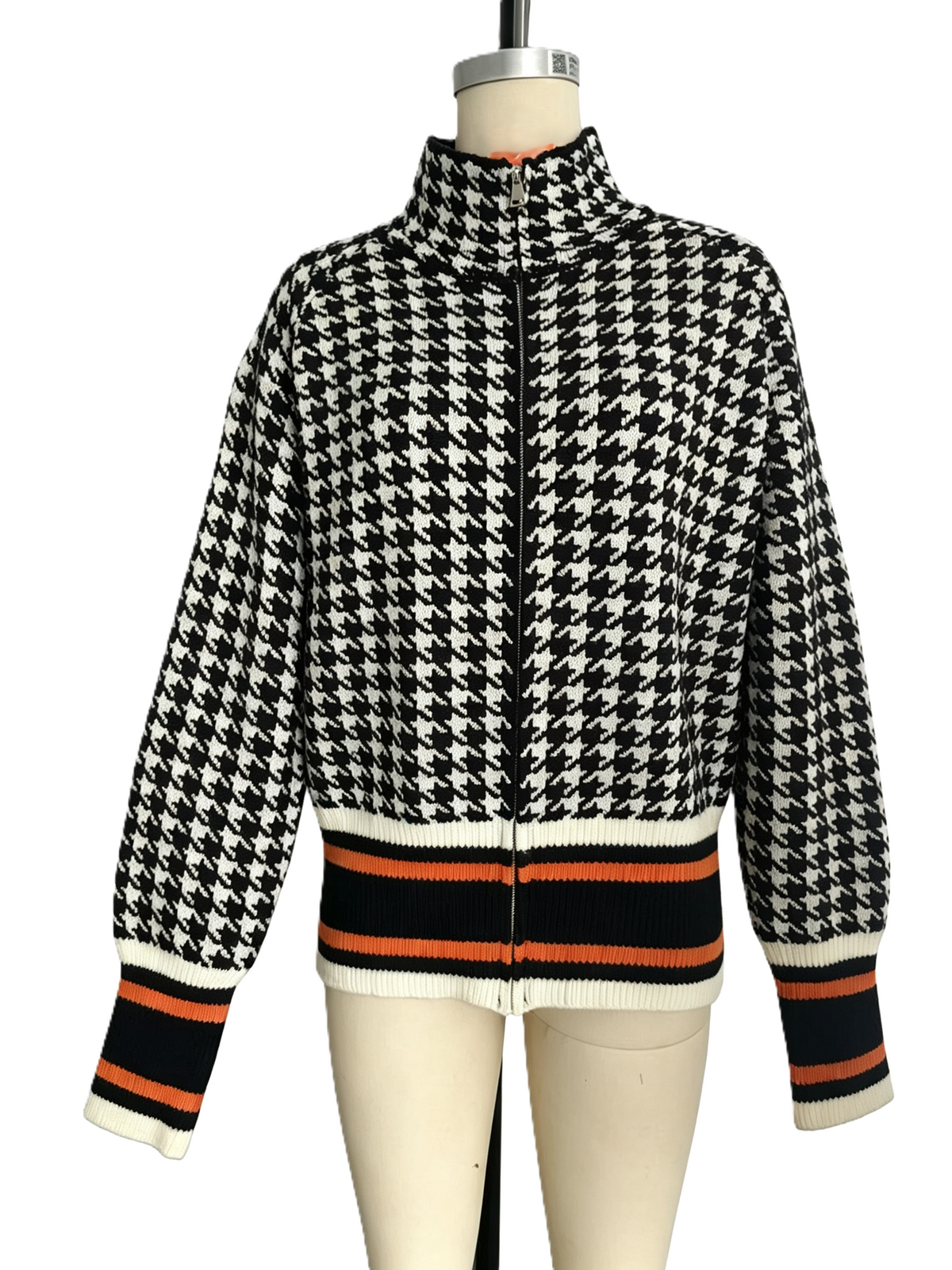 Cropped Houndstooth Bomber Style Knit Cardigan - Black - 2