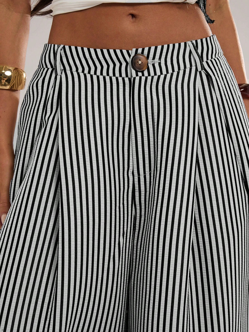 Pinstripe Pleated Front Oversized Wide Leg Pants - Black - 5