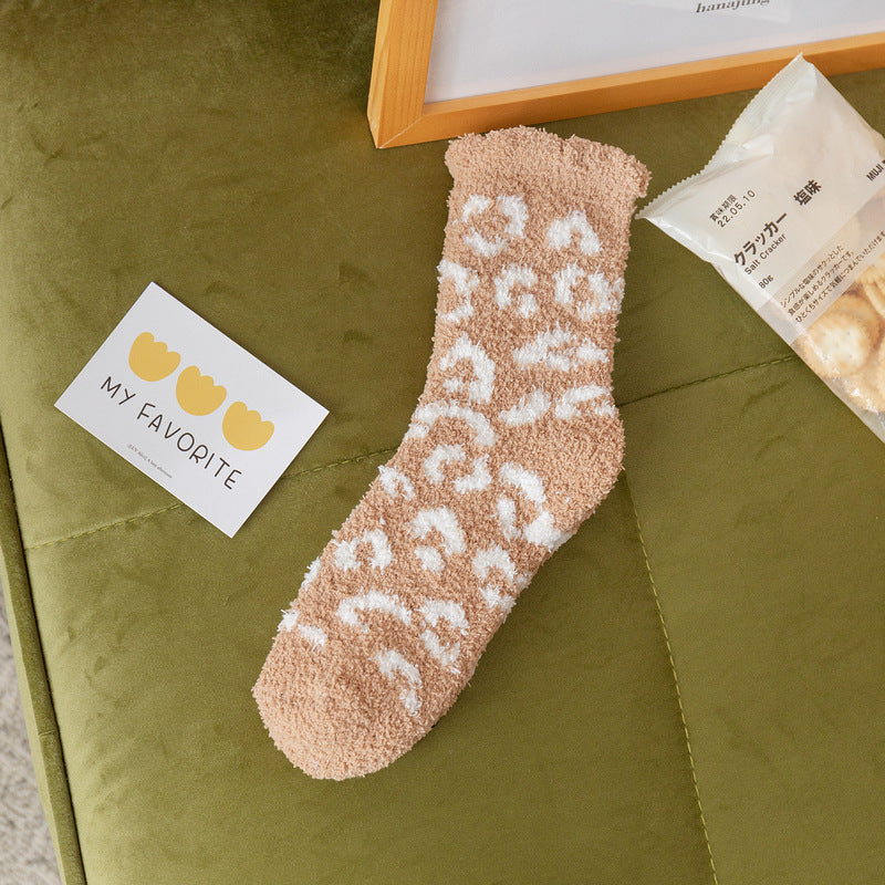 Soft Plush Spotted Print Crew Socks - Apricot