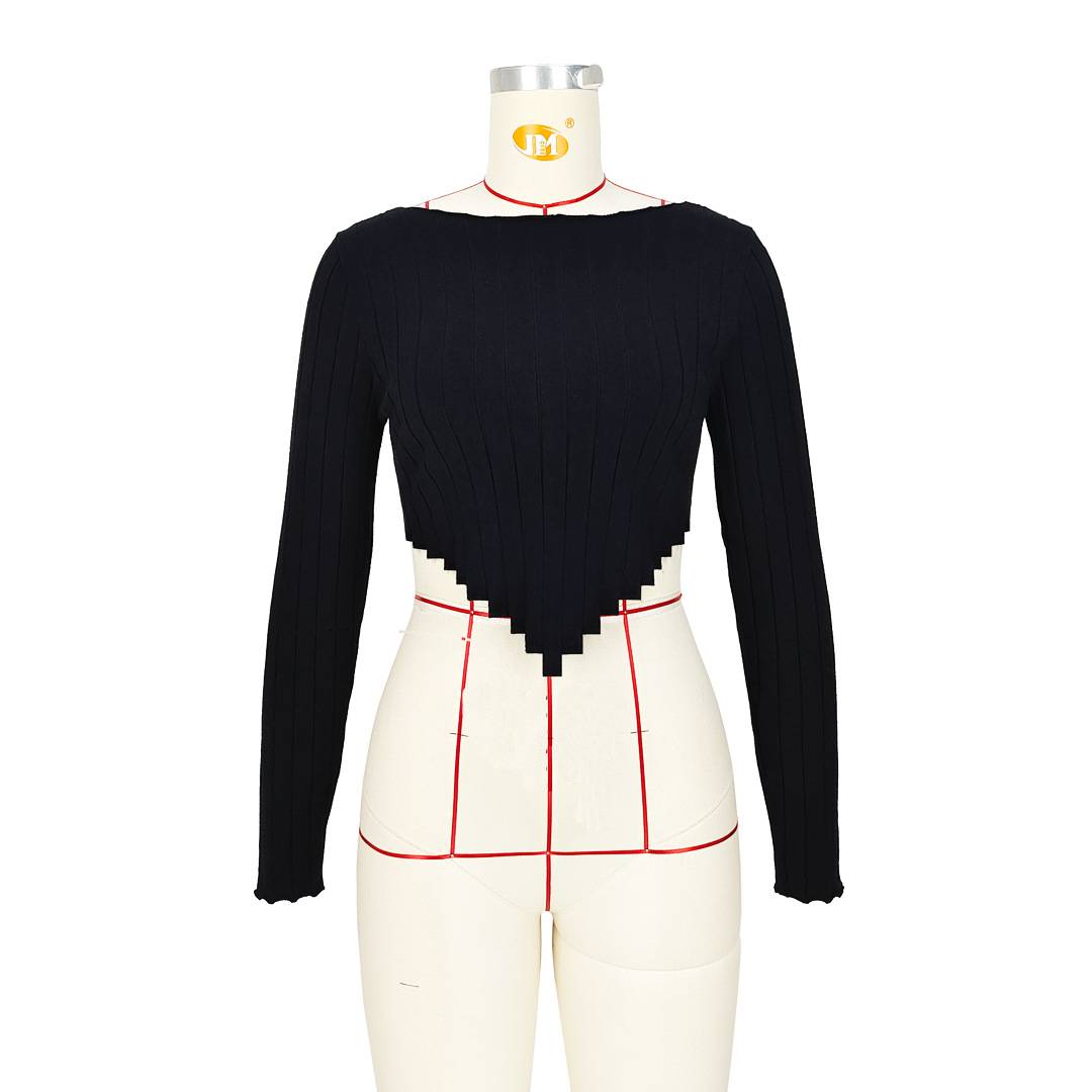 Ribbed Zigzag Hem Long Sleeve Crop Top - Black - 10