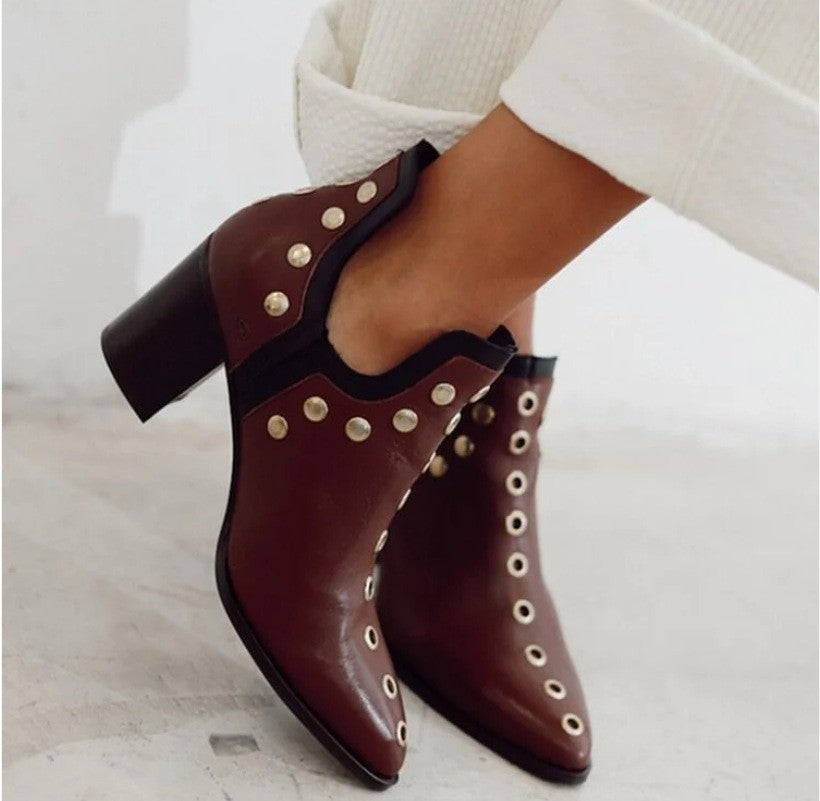 Studded Pointed Toe Cutout Ankle Booties - Burgundy Heeled