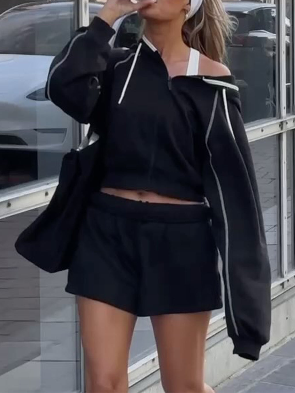 Cropped Zip Up Hoodie With Contrast Piping - Black - 3