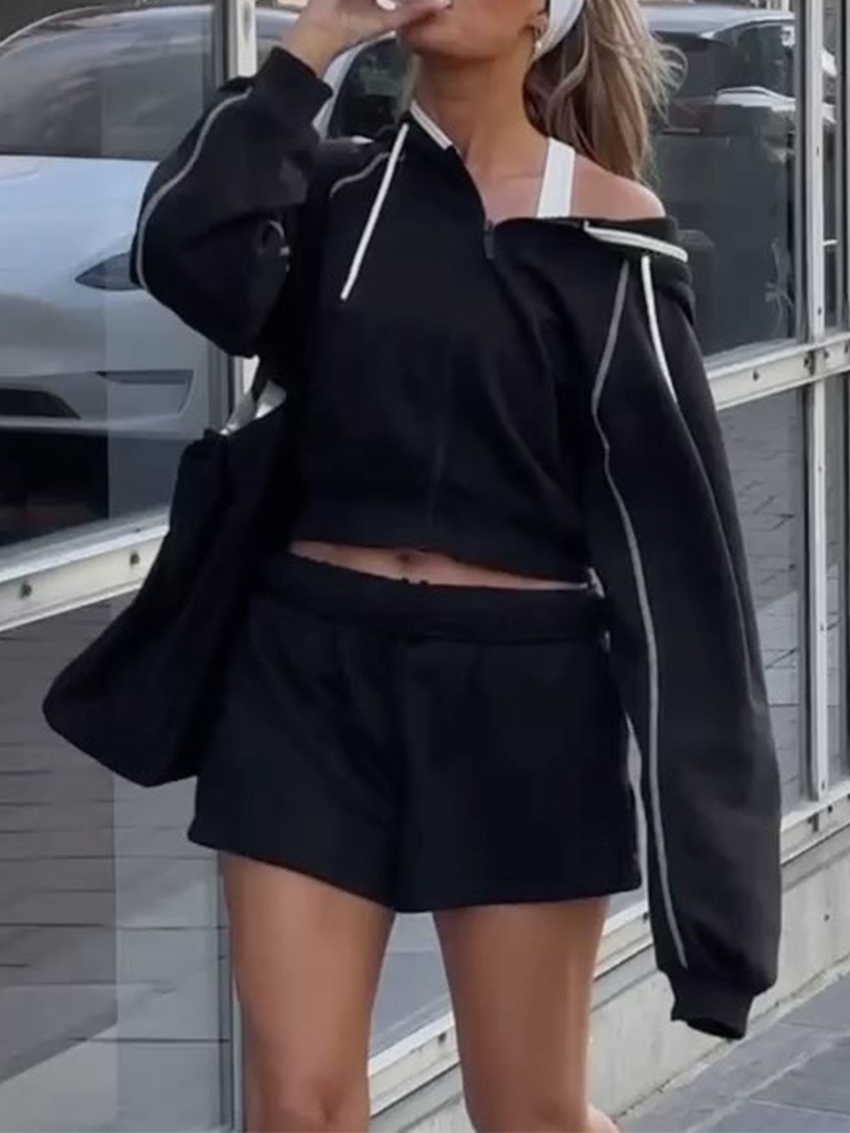 Cropped Zip Up Hoodie With Contrast Piping - Black - 3