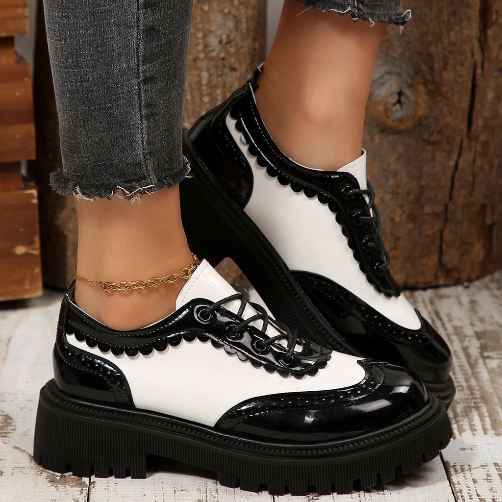 Two Tone Patent Wingtip Platform Oxford Shoes - White