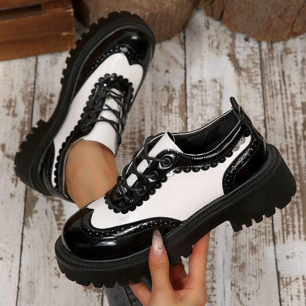 Two Tone Patent Wingtip Platform Oxford Shoes
