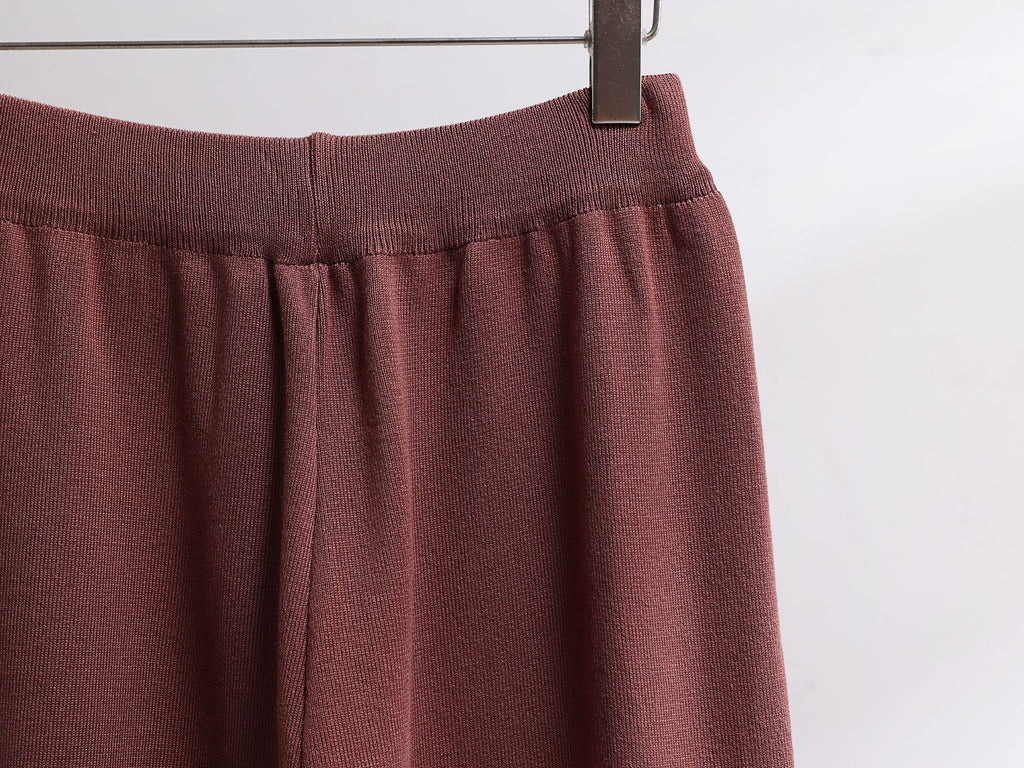 Colorblock Knit Sweater And Wide Leg Pant Set - view 2