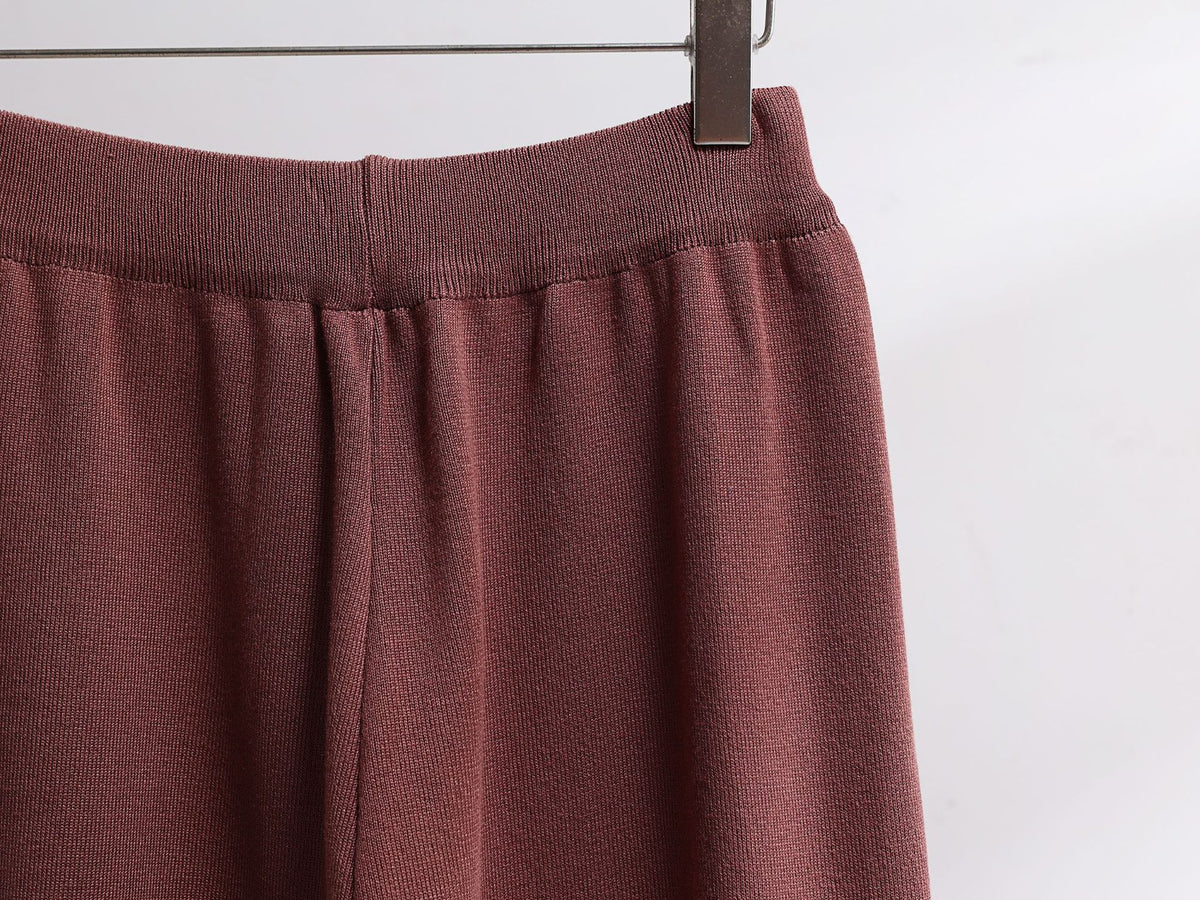 Colorblock Knit Sweater And Wide Leg Pant Set - view 2