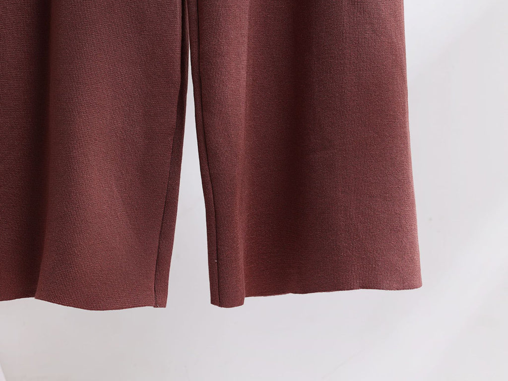 Colorblock Knit Sweater And Wide Leg Pant Set - view 9