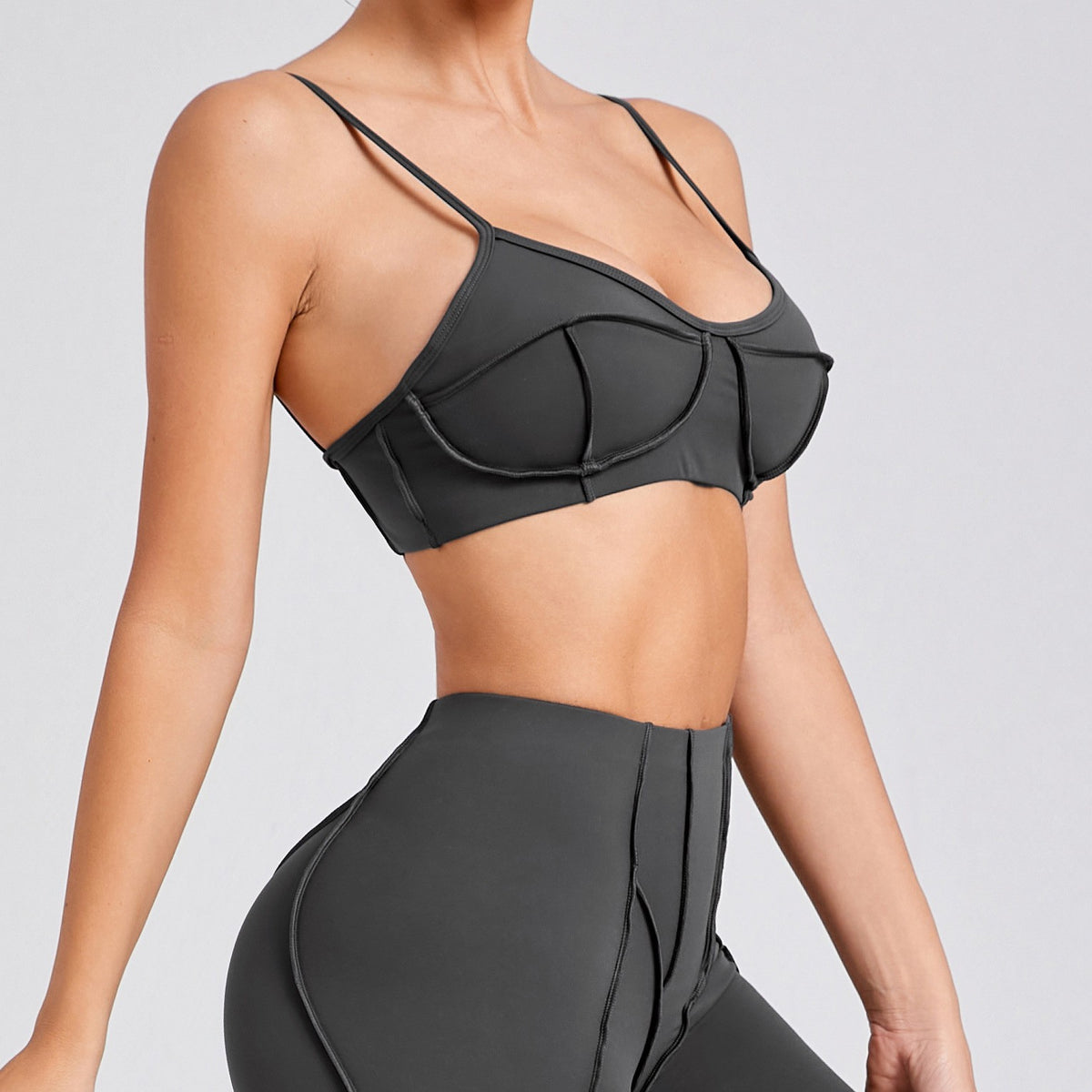 Contour Seam Padded Medium Support Yoga Sports Bra