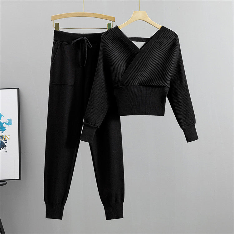 Ribbed Cropped Surplice Top And Jogger Set - Black
