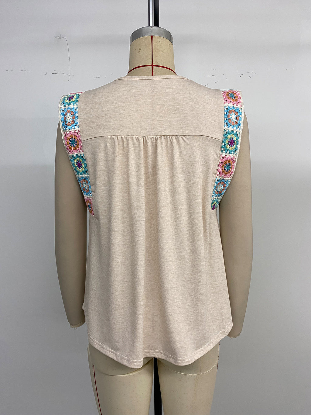 Crochet Trim Sleeveless Swing Tank Top - Apricot - 7
