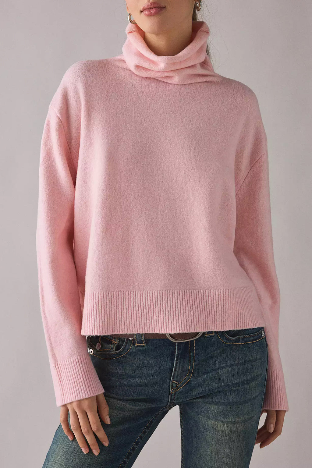 Boxy Turtleneck Drop Shoulder Knit Sweater - Pink