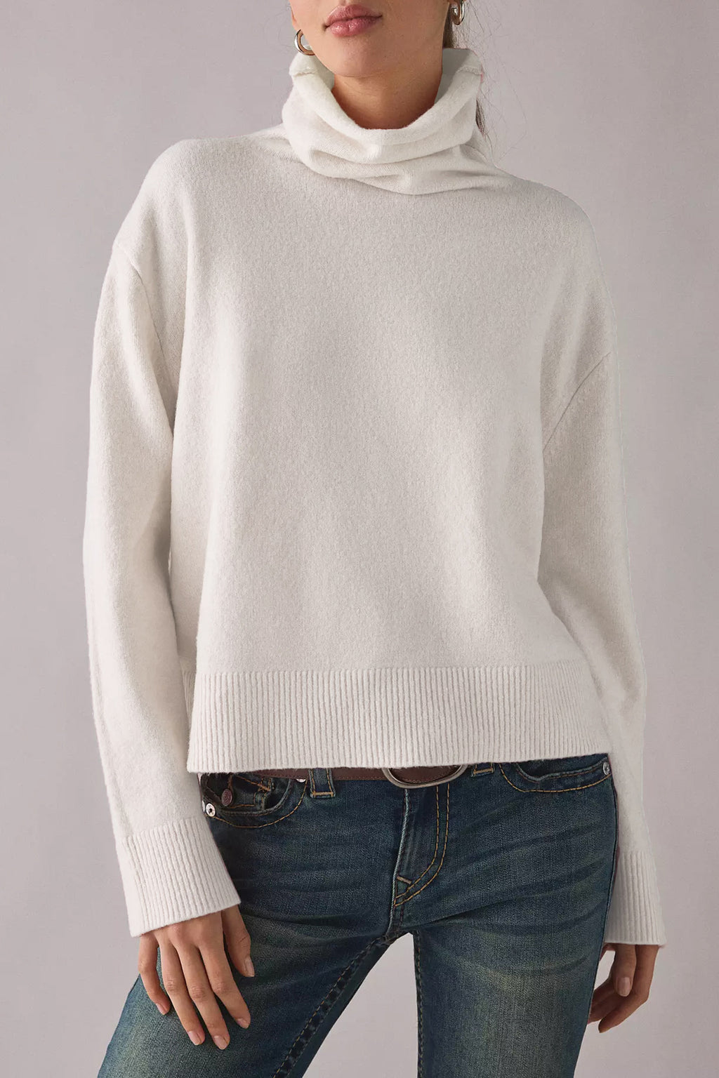 Boxy Turtleneck Drop Shoulder Knit Sweater - White