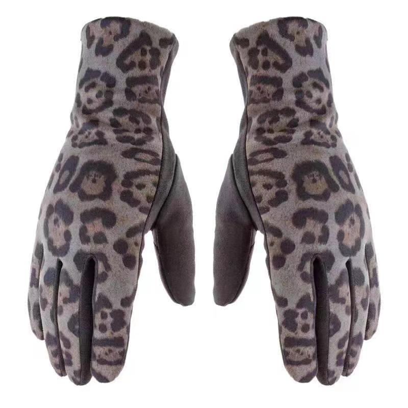 Fleece Lined Faux Suede Leopard Gloves - Grey