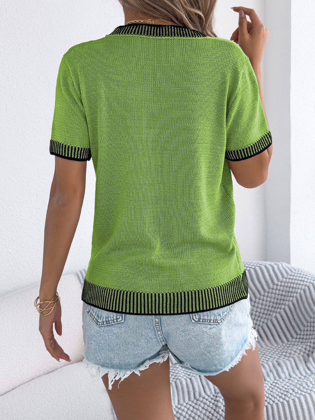 Contrast Trim Short Sleeve Knit Top - view 1