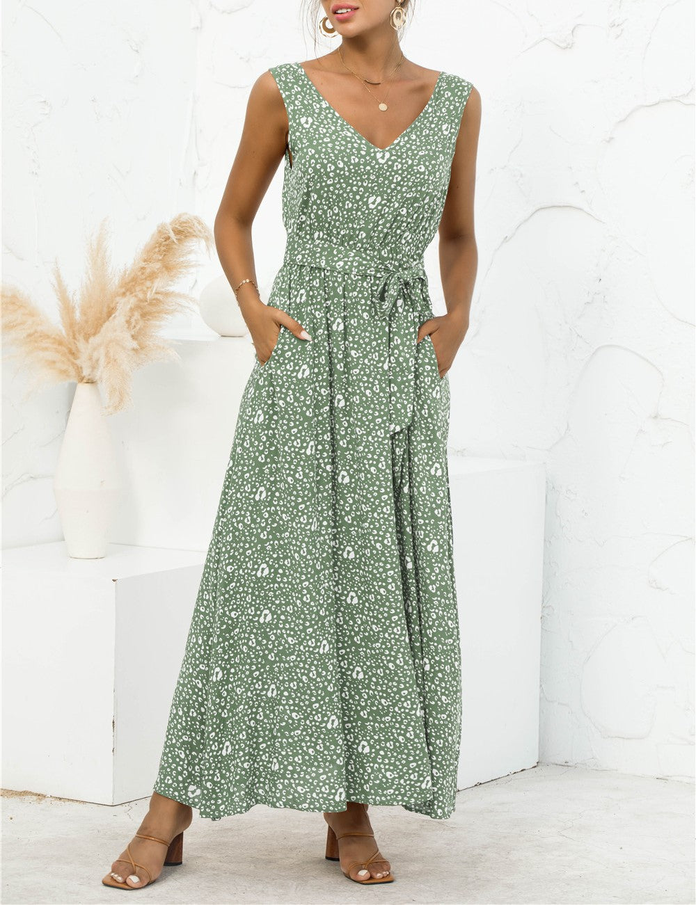 Sleeveless Floral Maxi Dress With Tie Waist - Green - 5