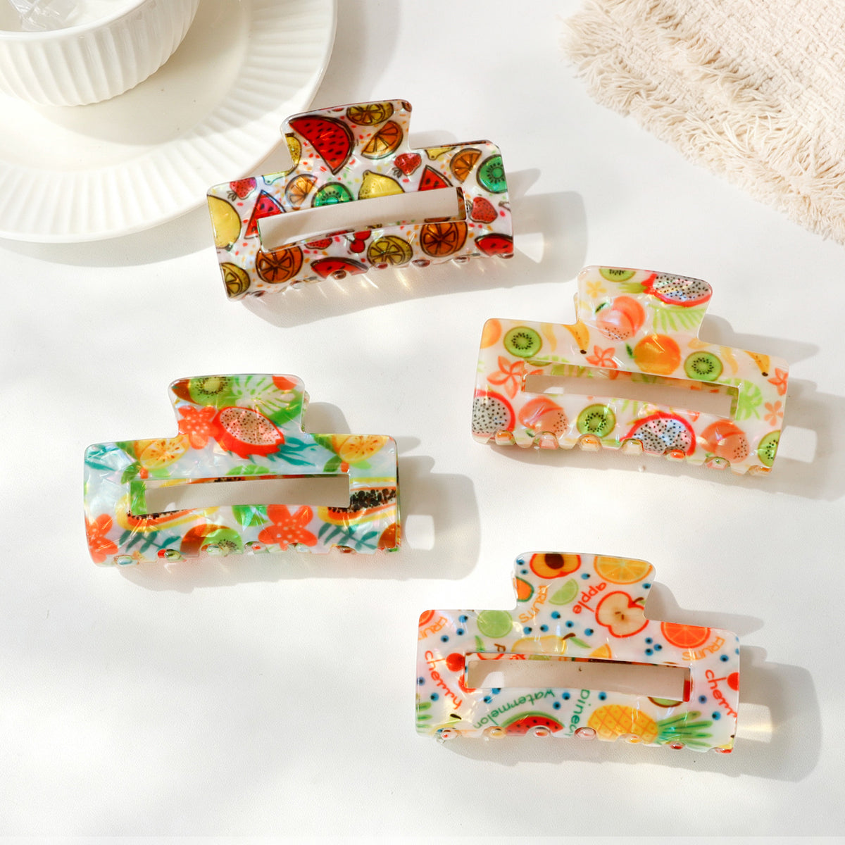 Rectangle Claw Clip With Juicy Fruit Print - view 3