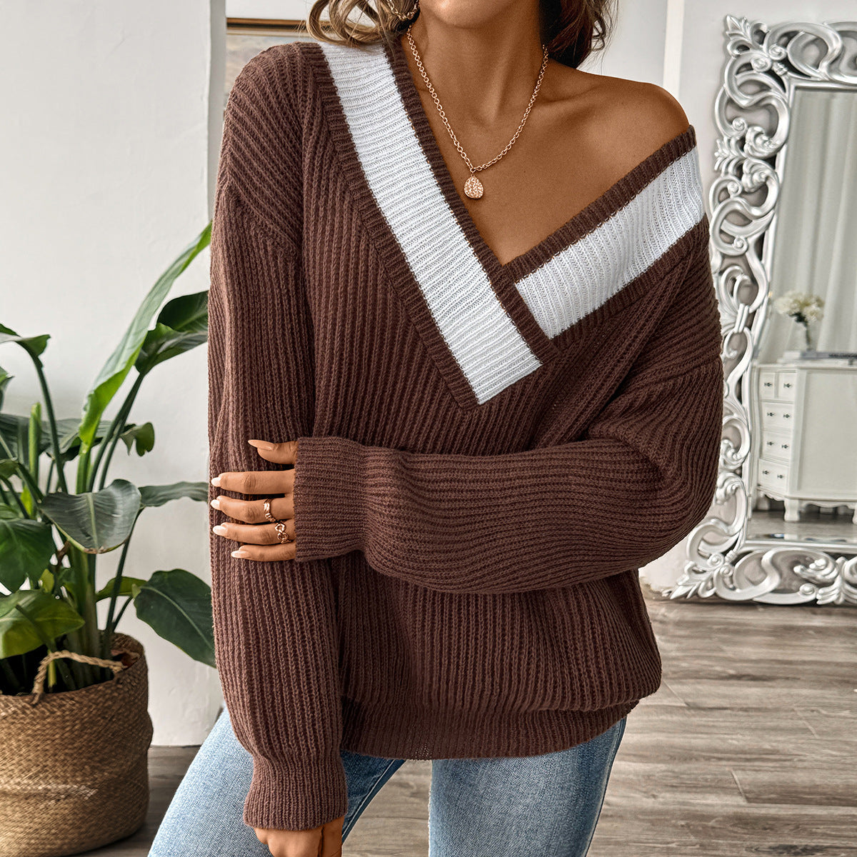 Contrast Trim Deep V-Neck Sweater - Coffee - 4
