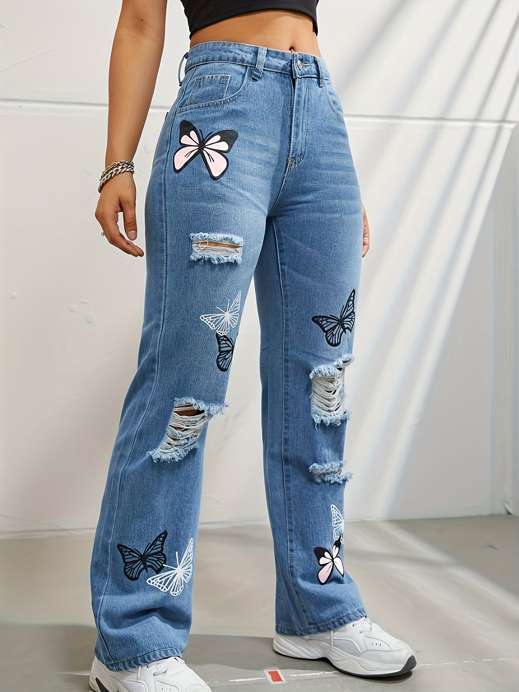 Butterfly Patch Ripped High Rise Straight Jeans - Blue - 3