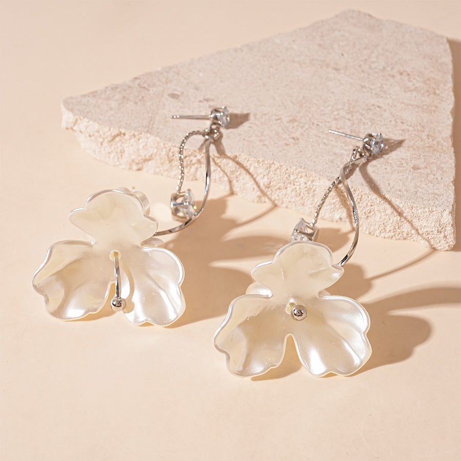 Pearlescent Flower Crystal Dangle Earrings - White - 2