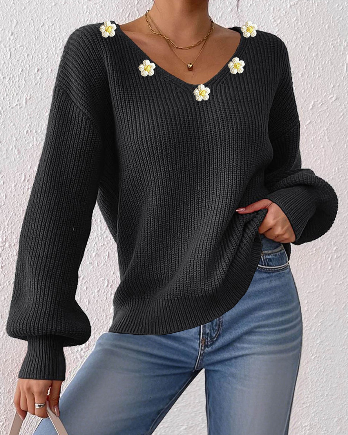 Flower Applique V Neck Ribbed Sweater - Black - 1