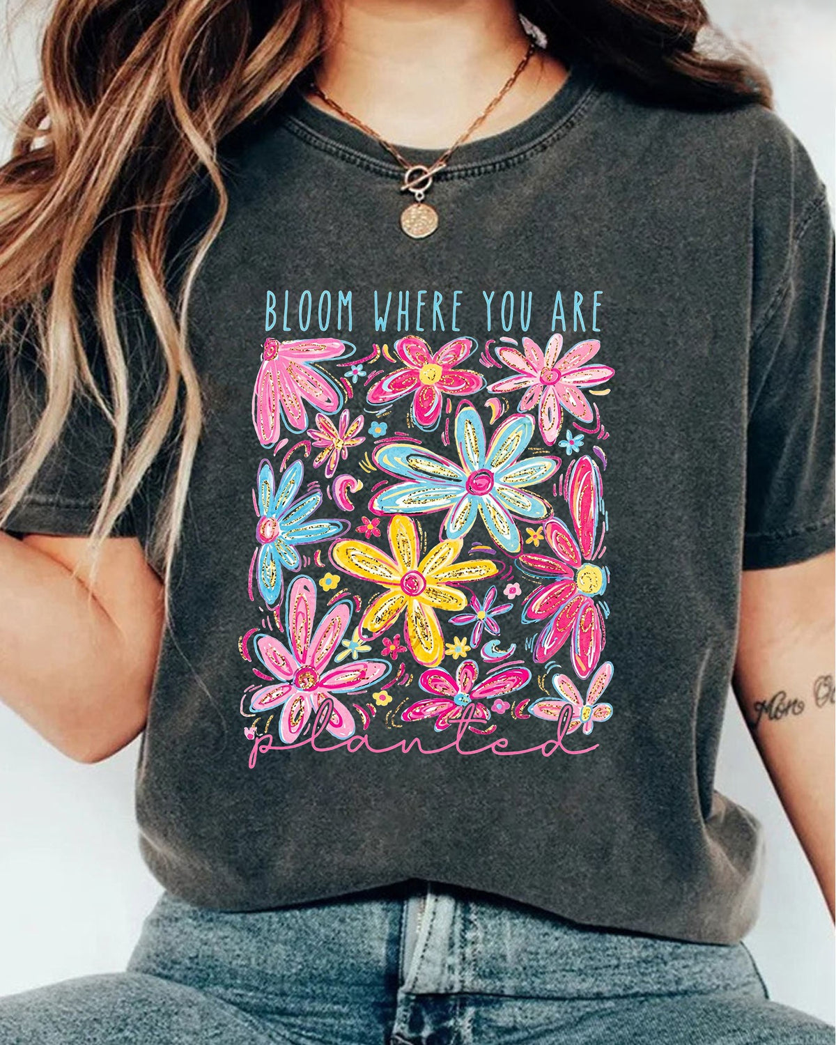 Vintage Floral Graphic Short Sleeve Tee - Black