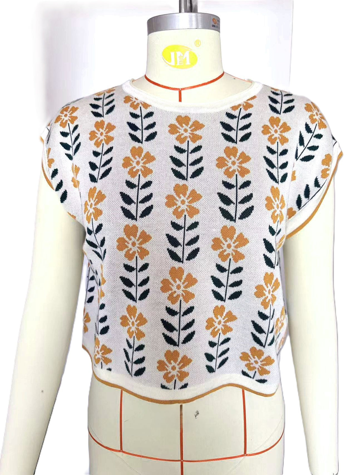 Retro Floral Jacquard Cap Sleeve Knit Top - Beige