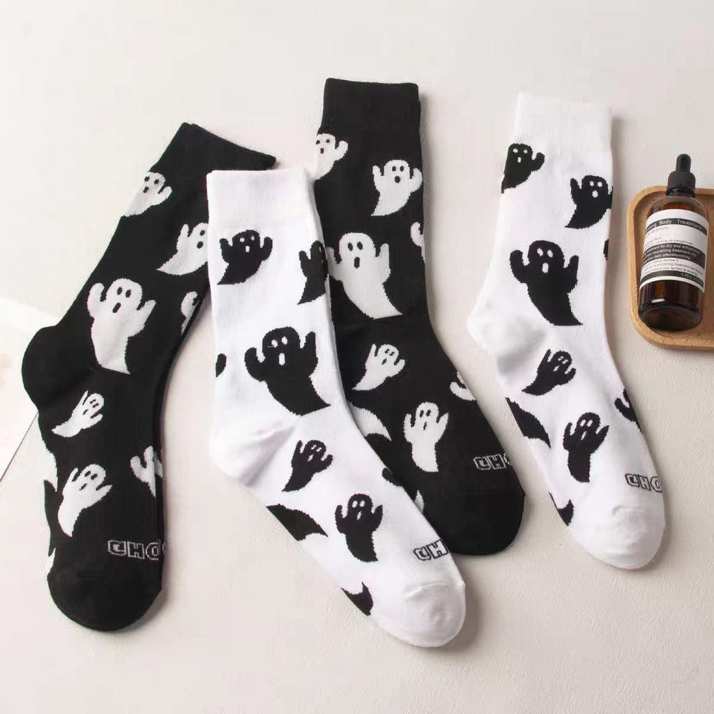 Ghost Print Women's Crew Socks for Halloween - White