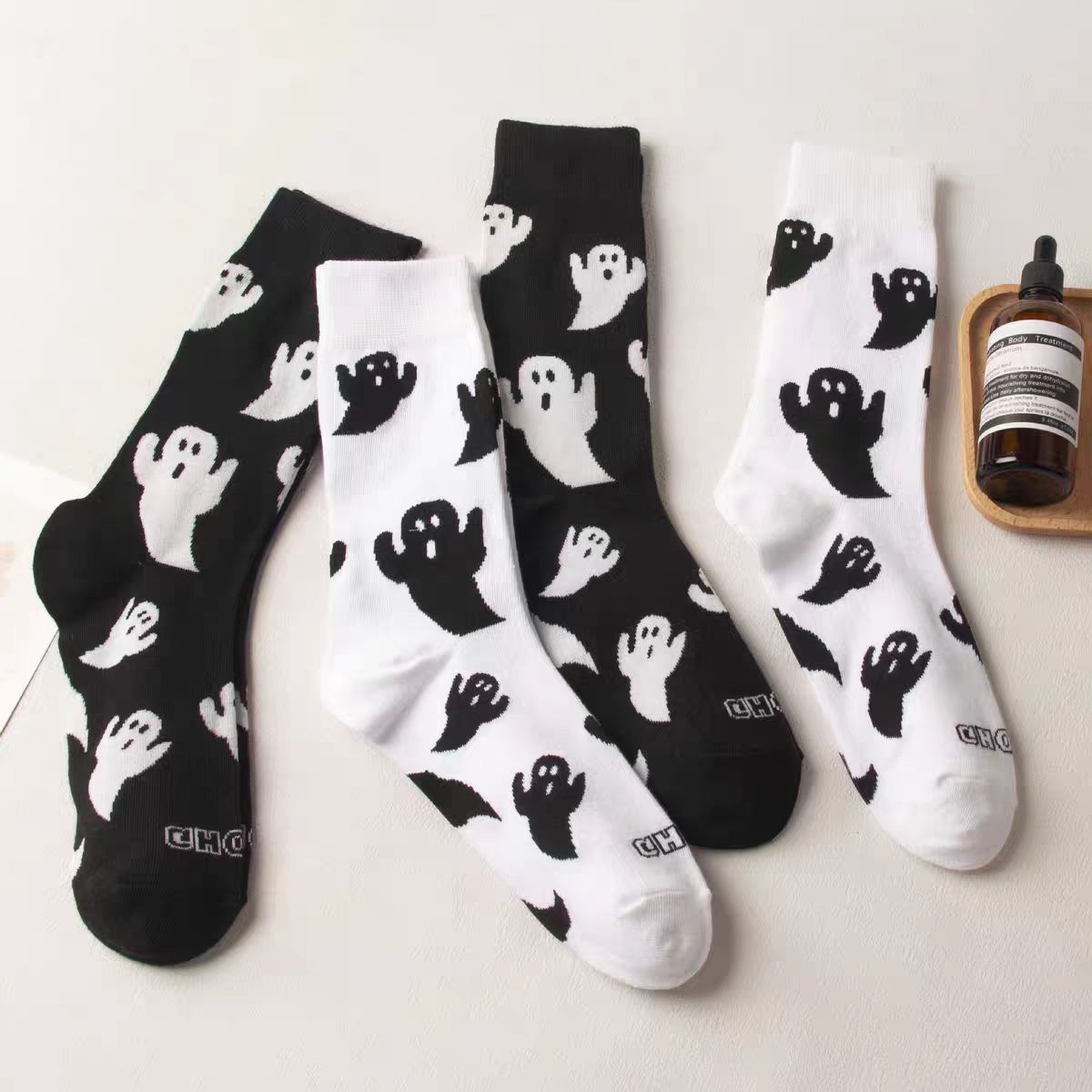 Ghost Print Women's Crew Socks for Halloween - White