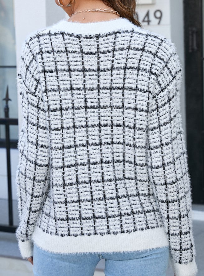 Fuzzy Plaid Check Crewneck Knit Sweater - Black