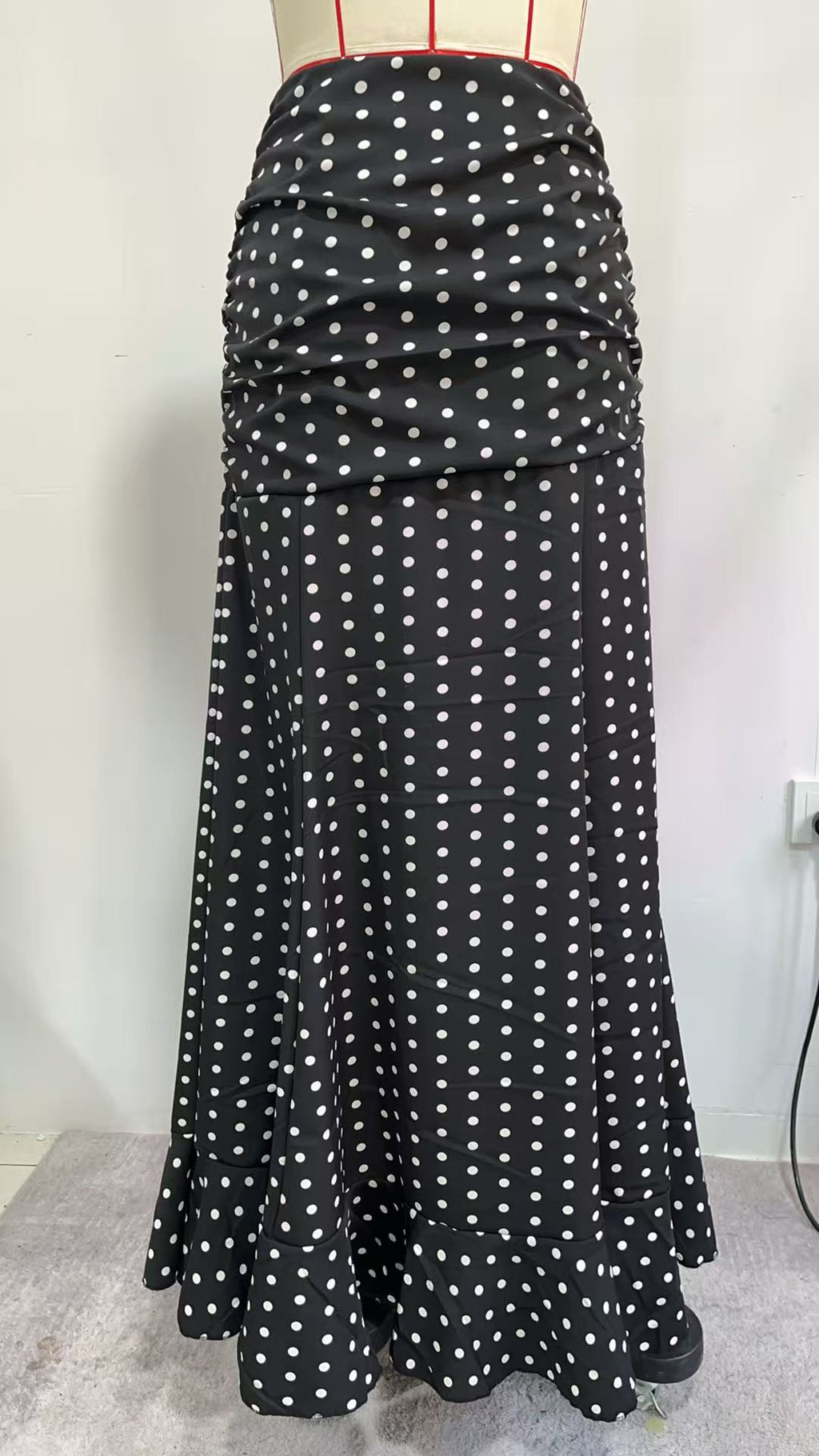 Flowy High Waist Fishtail Chiffon Maxi Skirt - Black