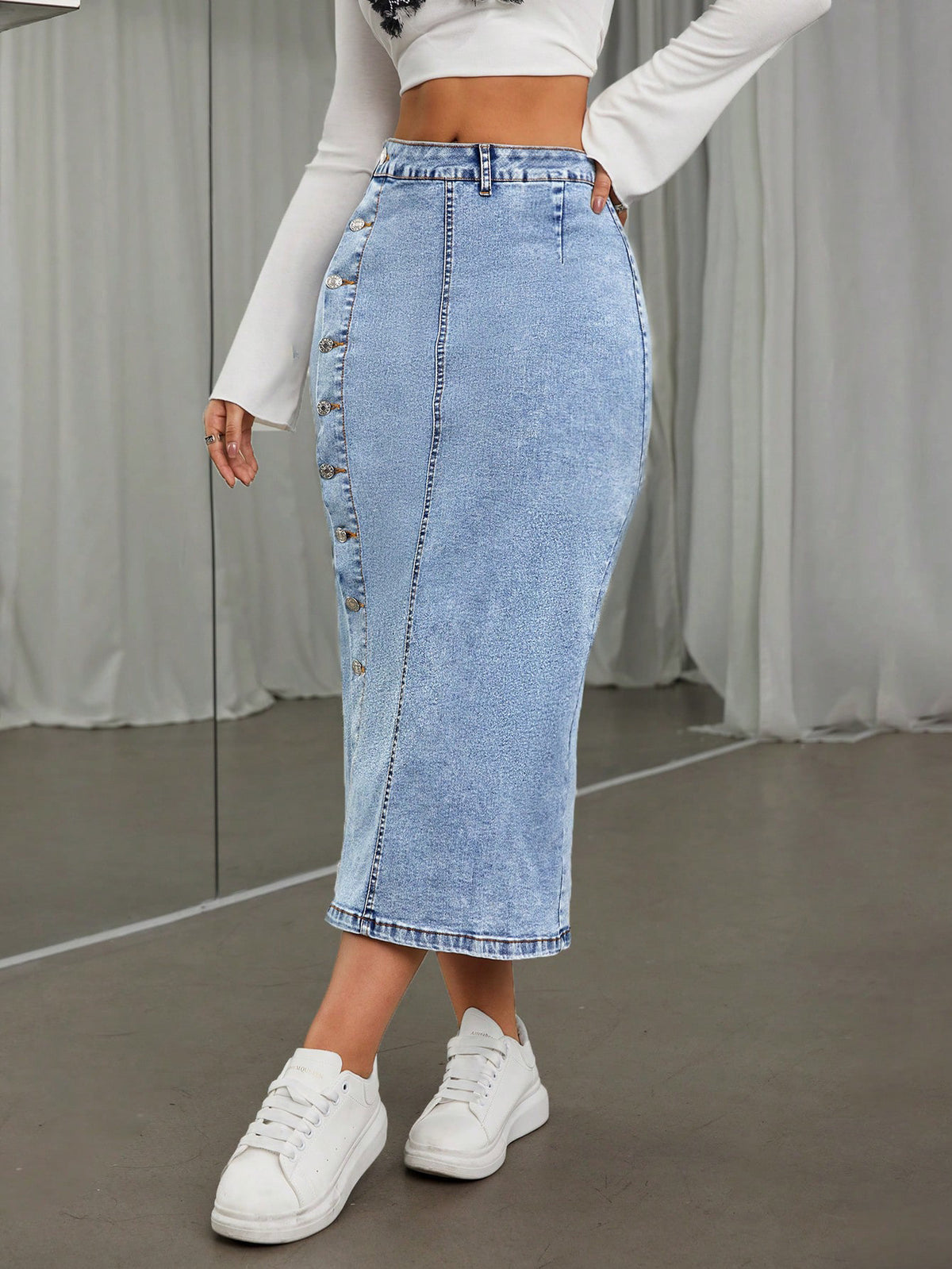 Light Wash Denim Midi Skirt With Button Front Slit - Blue - 4