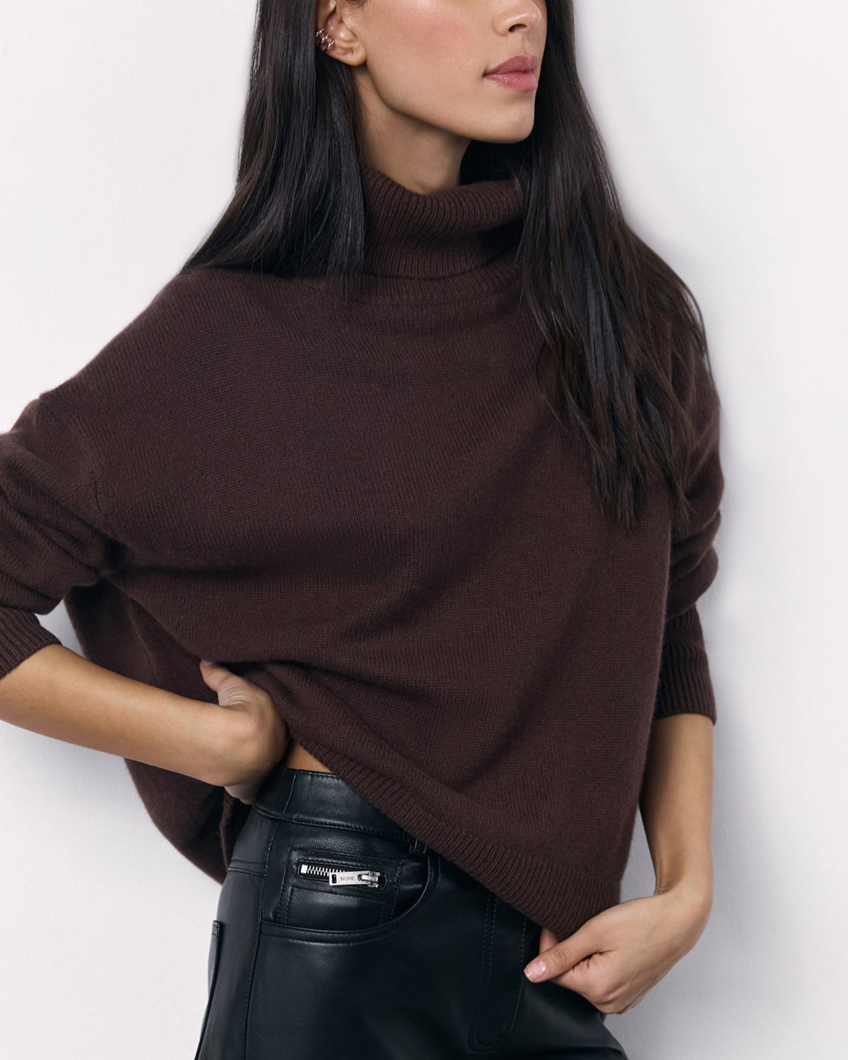 Slouchy Turtleneck Oversized Pullover Sweater - Coffee