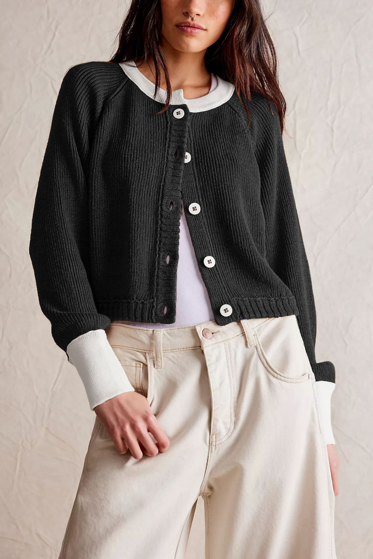 Two Tone Ribbed Cuff Cropped Cardigan - Black