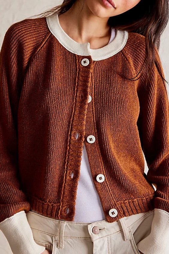 Two Tone Ribbed Cuff Cropped Cardigan - Brown - 3
