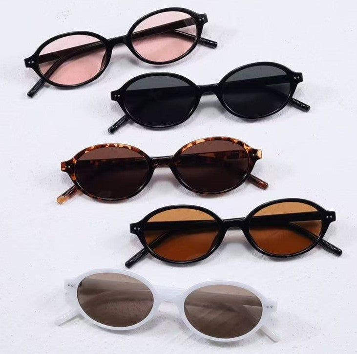 Slim Oval Frame Retro Sunglasses
