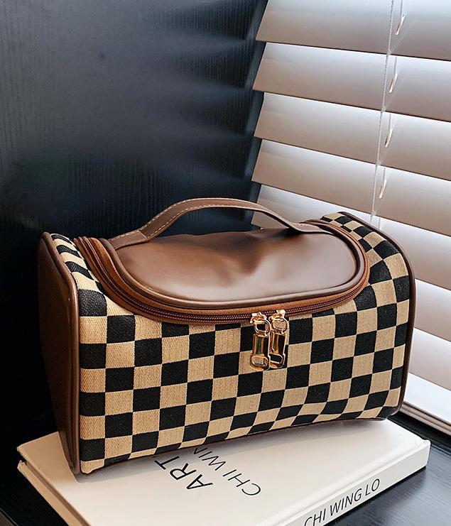 Checkered Travel Toiletry Bag With Handle - Coffee
