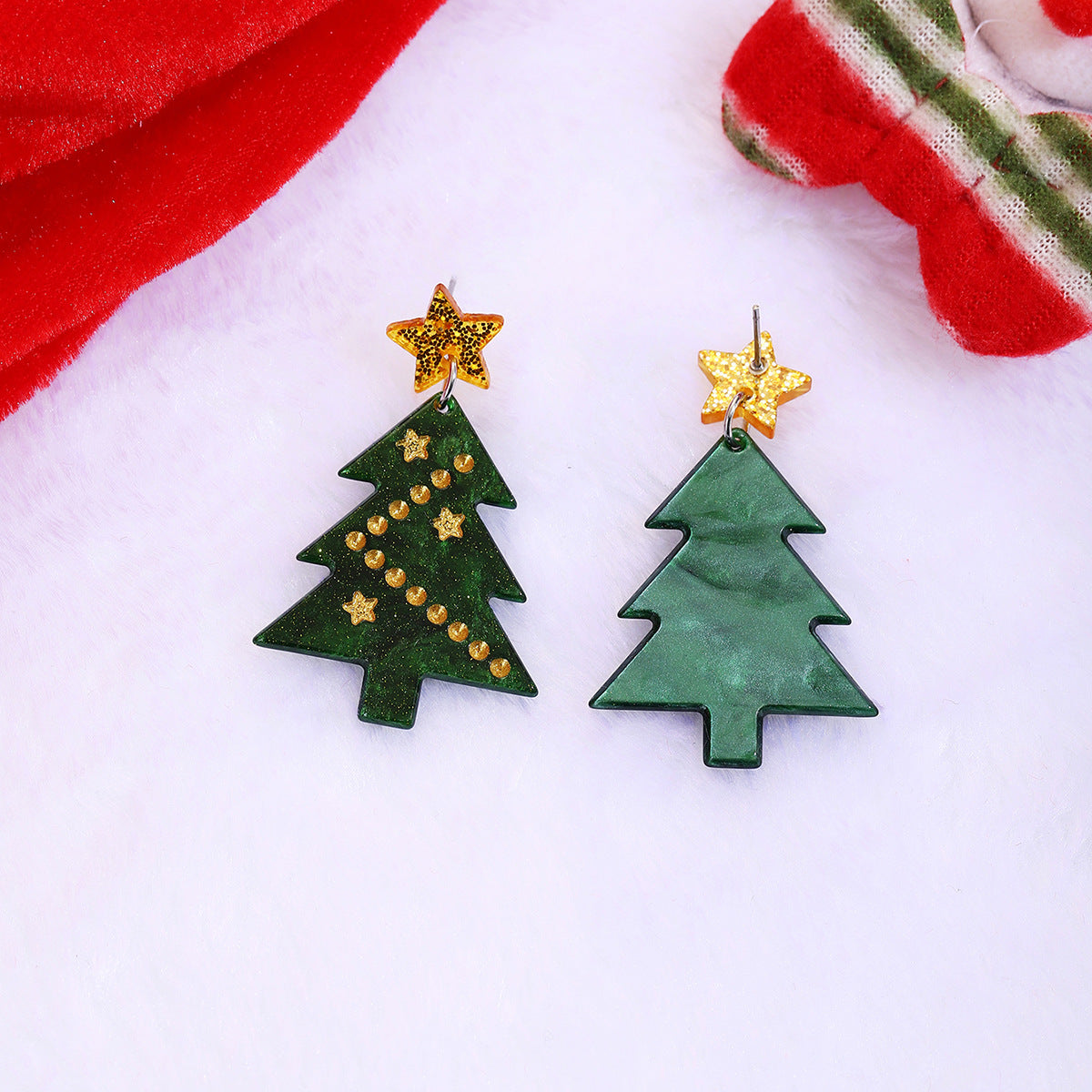 Glitter Star Evergreen Statement Earrings - Green - 3